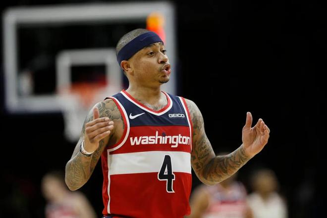 首秀承载了 首秀承载了